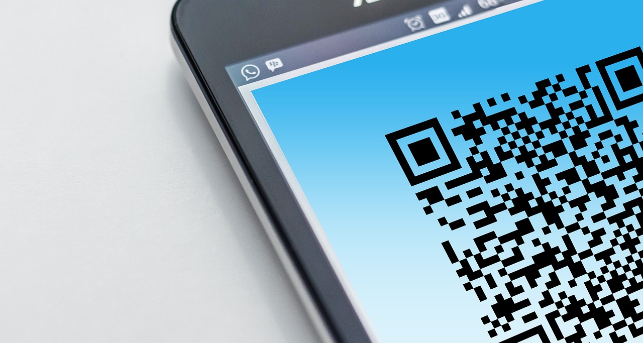 Are the customers helped by using QR codes implemented in CMMS?